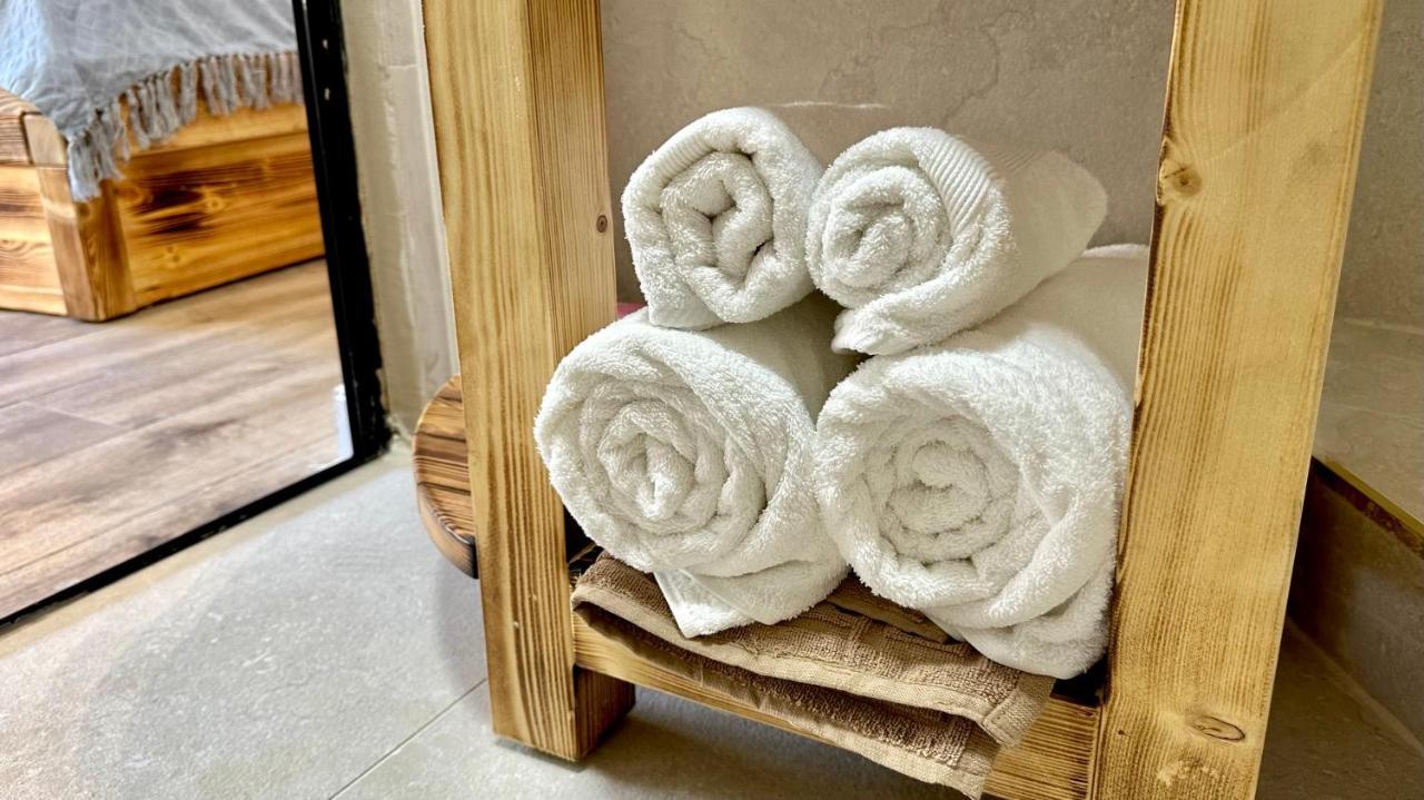 Boutique Apartment In Heart Of Haifa Ngoại thất bức ảnh