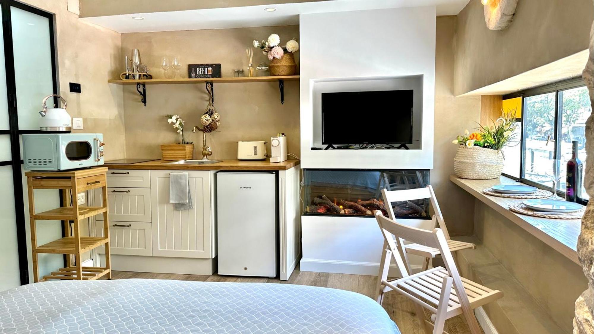 Boutique Apartment In Heart Of Haifa Ngoại thất bức ảnh